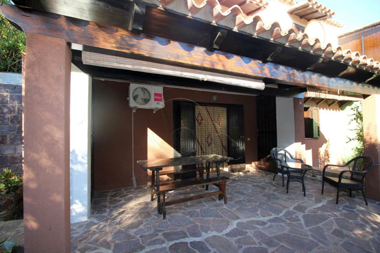 Appartamento Con Giardino 토레 데이 코르사리 외부 사진